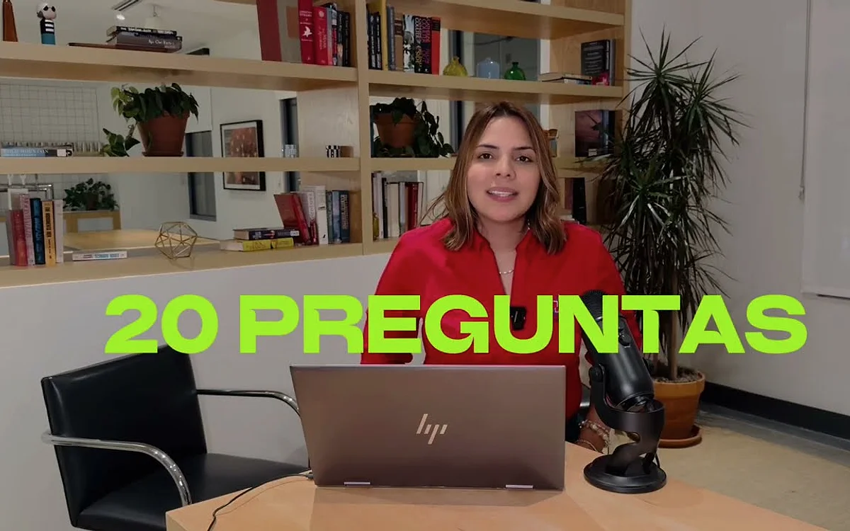 Ivana Lagonell durante un video de preguntas sobre el Mercado de Seguros